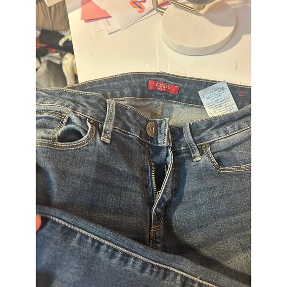Guess Jeans *Size 26* - Picture 2 of 5